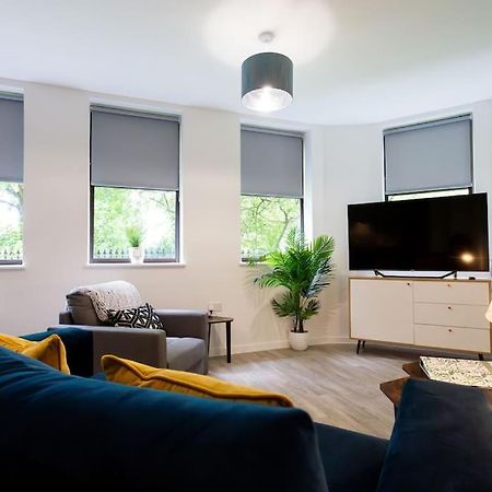 Polly'S Place Apartment Taunton & Free Off Road Parking & Wifi ภายนอก รูปภาพ